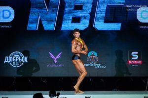 CLASSIC PHYSIQUE ЮНИОРЫ